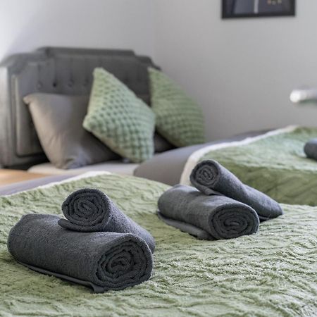 Open Mind Property - Apartment With 2 Double Beds ポーツマス エクステリア 写真